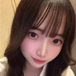 みいな|川越市 本川越のガールズバー|Lily(リリー)