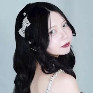 しずく|熊本市 中央区花畑町のキャバクラ|AMATERAS(アマテラス)