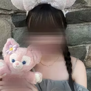ゆらん|文京区 湯島のガールズバー|SHIRO(シロ)