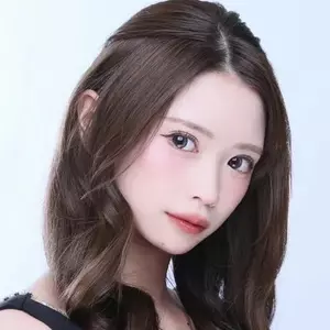 れおな|さいたま市 大宮区仲町のキャバクラ|DRAGON CLUB(ドラゴンクラブ)