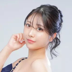 榎並 さくら|福岡市 博多区中洲のキャバクラ|桃李(トウリ)