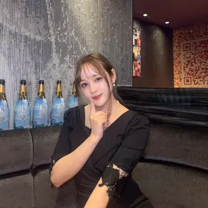 れあ|那覇市 松山のキャバクラ|SEASIDE(オキナワシーサイド)