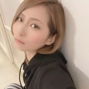 神崎 きょう|高知市 帯屋町のキャバクラ|LUCIA(ルチア)