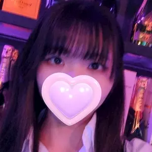 ゆあ|小田原市 栄町のガールズバー|CATIA(キャティア)