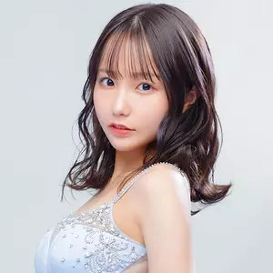 文乃 あんず|福岡市 博多区中洲のキャバクラ|桃李(トウリ)