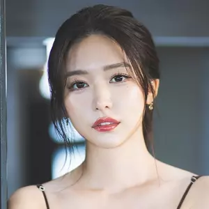 月貴 みれい|札幌市 中央区南のニュークラブ|妃翠()