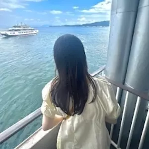 あい|文京区 湯島のガールズバー|SHIRO(シロ)
