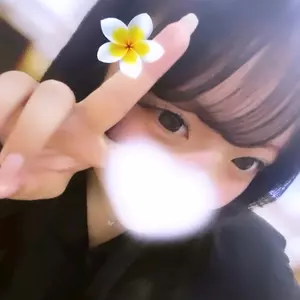 なな|藤沢市 南藤沢のガールズバー|GRYX(グリックス)