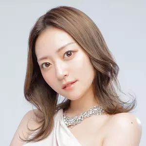 涼宮 ほたる|福岡市 博多区中洲のキャバクラ|桃李(トウリ)