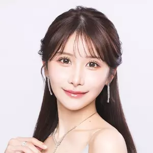 桜井 きこ|福岡市 博多区中洲のキャバクラ|桃李(トウリ)