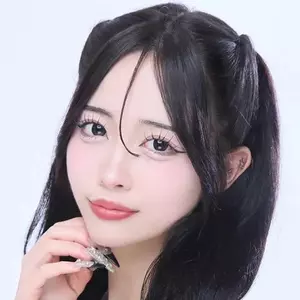 ねね|越谷市 南越谷のキャバクラ|Plan b(プランビー)