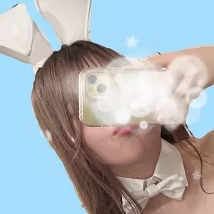 えみ|文京区 湯島のガールズバー|B4(ビーフォー)