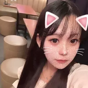 あい|立川市 錦町のラウンジ|LUIAGUE(リュアーグ)
