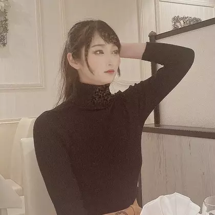 リナ