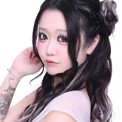 のん