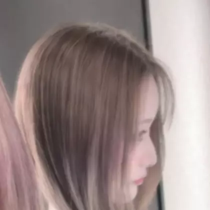 妃咲 もえ