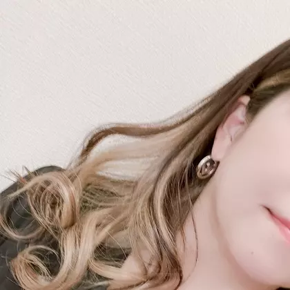 エミ