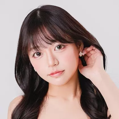 明里 はるか