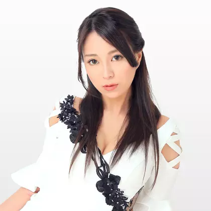 瑚子