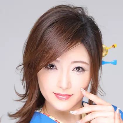 水藤 亜紀