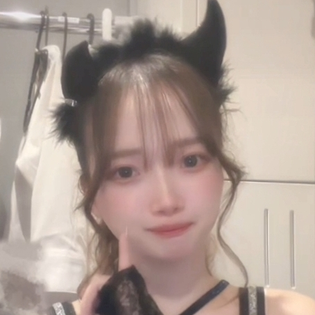 みいな