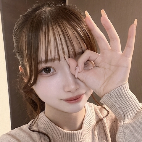みいな
