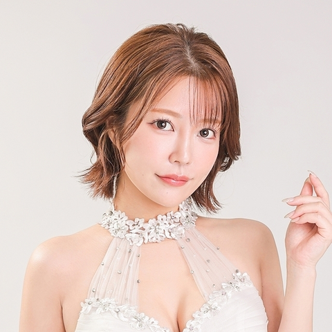 華咲 えみり