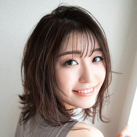 月野 るり