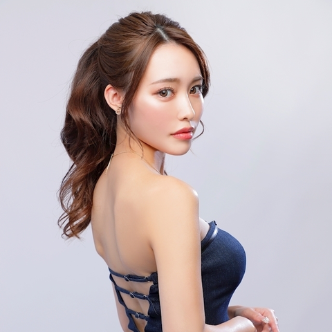 椿 りな