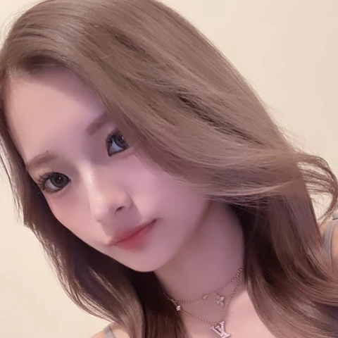 ナナ