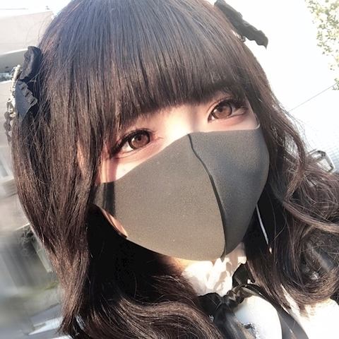 るあ