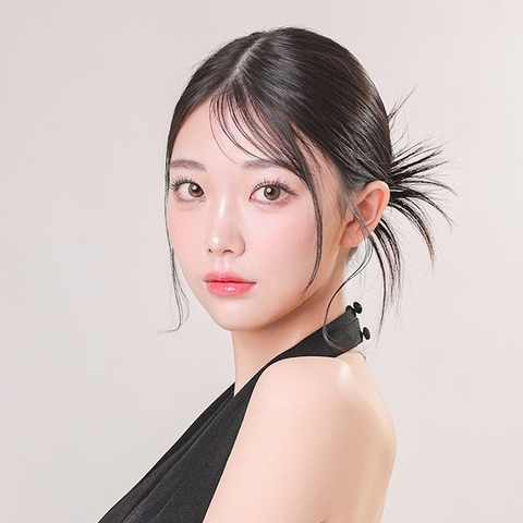 三鷹 真綺