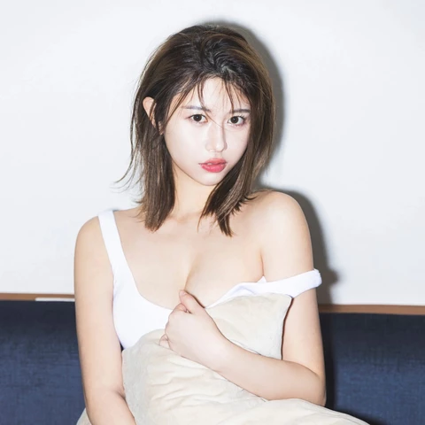 歌姫 りか