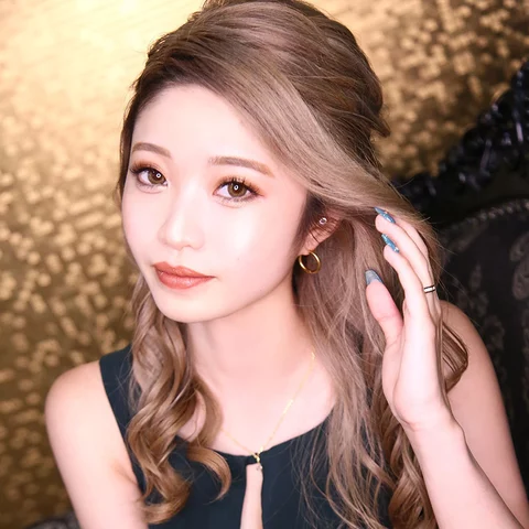 りせ