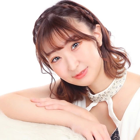 姫乃 める