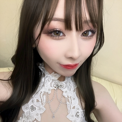 明日花 りょう