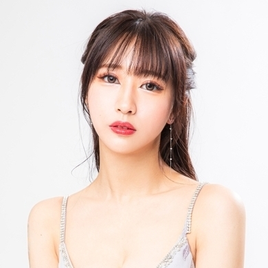 香坂 すみれ
