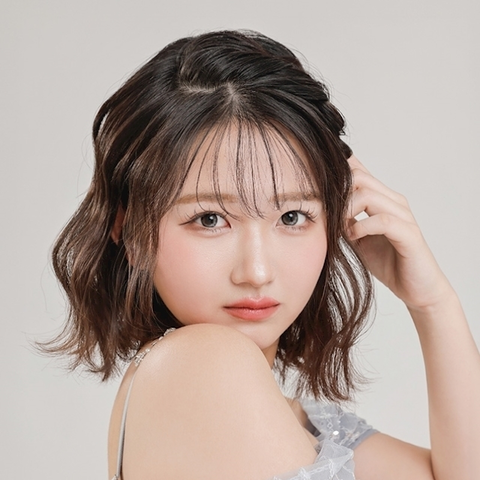 白羽 くるみ