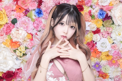 すず@プラチナム(越谷市 千間台東のキャバクラ)