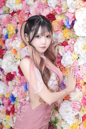 すず@プラチナム(越谷市 千間台東のキャバクラ)