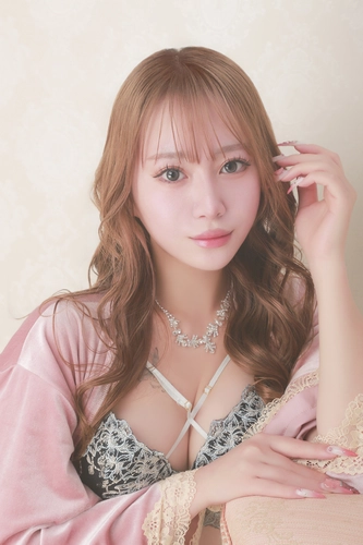 かりな@ヴィクシー(新宿区 歌舞伎町のキャバクラ)