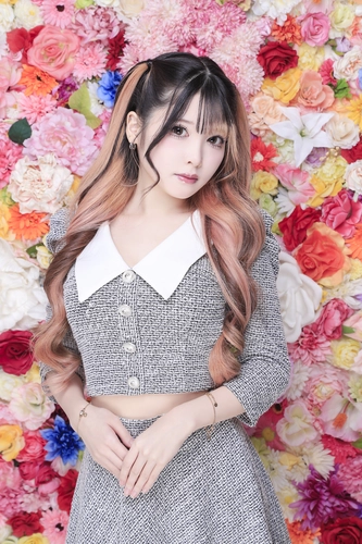 すず@プラチナム(越谷市 千間台東のキャバクラ)