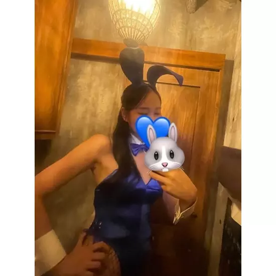 BUNNY LOUNGE B4 上野