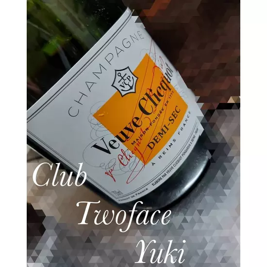 CLUB Twoface