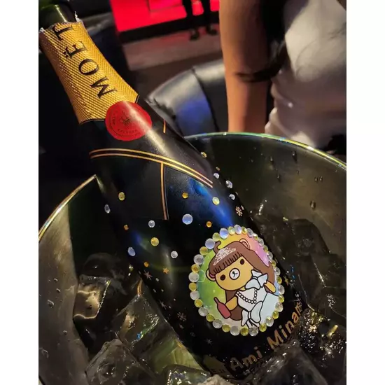 CLUB 茜