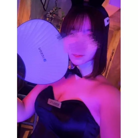 BUNNY LOUNGE B4 上野