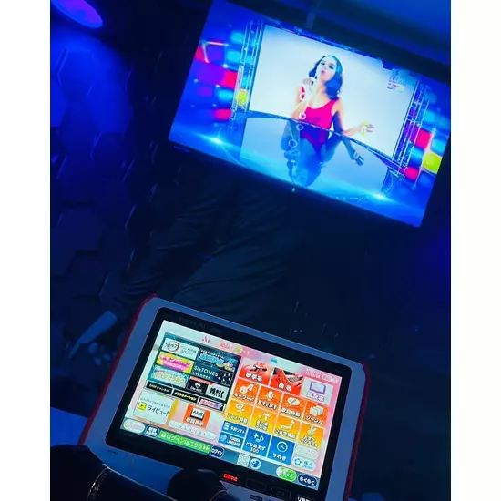 Girl's Bar j-style