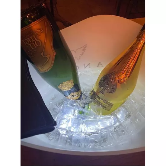 Girl’sBar Lounge Smile Terrace 