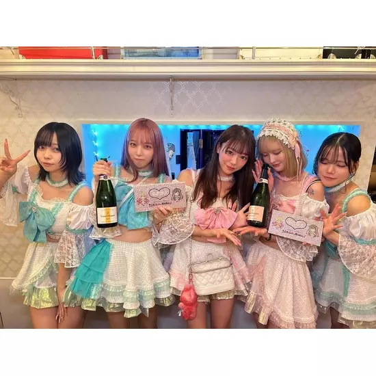 CAFE&BAR キミの彼女になりたい