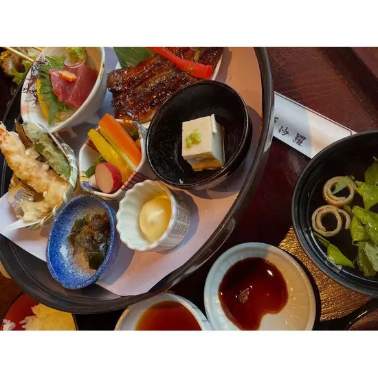 三島女どれみ・カフェ